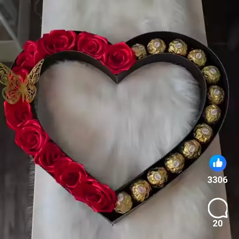 Corazón bordado grande