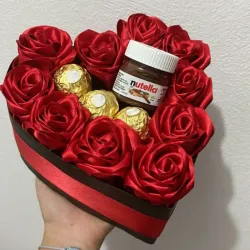 Corazón con Nutella y bombones 