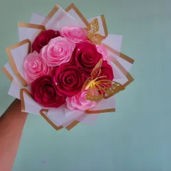 Ramo de 10 rosas eternas