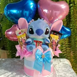 Regalo de brochetas, peluches y confituras 🧸