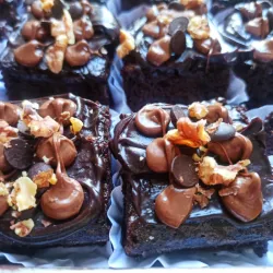 Cuadros de chocolate tipo brownie (15 unidades)