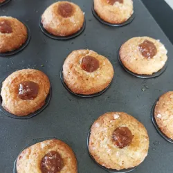 Torticas (tipo polvores con centro de jalea) (25 unidades)