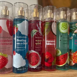 Colonias Bodycology de diferentes fragancias. Aromas con mezclas tropicales, afrutadas y florales 