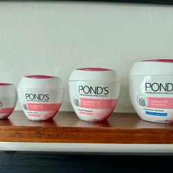 Crema facial Pond’s anti-manchas de diferentes gramajes
