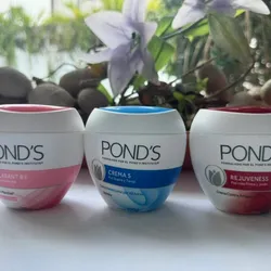 💖 Pond’s Clarant B3 Anti-Manchas 👉 Piel balanceada a grasa – 200 g  💖 Pond’s Rejuveness Anti-Arrugas Día 👉 Previene líneas de expresión – 200 g  💖 Pond’s S Humectante Nutritiva 👉 Hidratación profunda – 200 g 