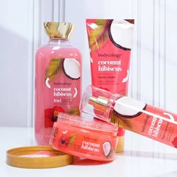 Kit de baño de 4 piezas ( gel de baño, exfoliante, colonia , crema corporal)