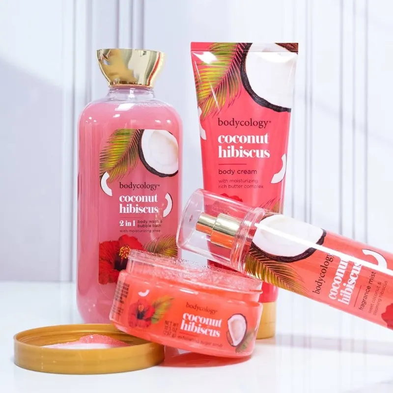 Kit de baño de 4 piezas ( gel de baño, exfoliante, colonia , crema corporal)