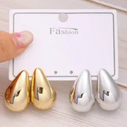 Aretes tipo lágrima