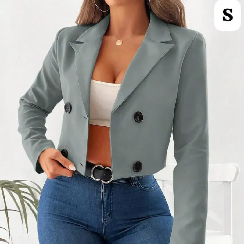 🫶 Blazer Corto Verde Oliva – Estilo urbano con toque sofisticado