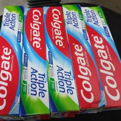 🦷 Colgate Triple Acción 