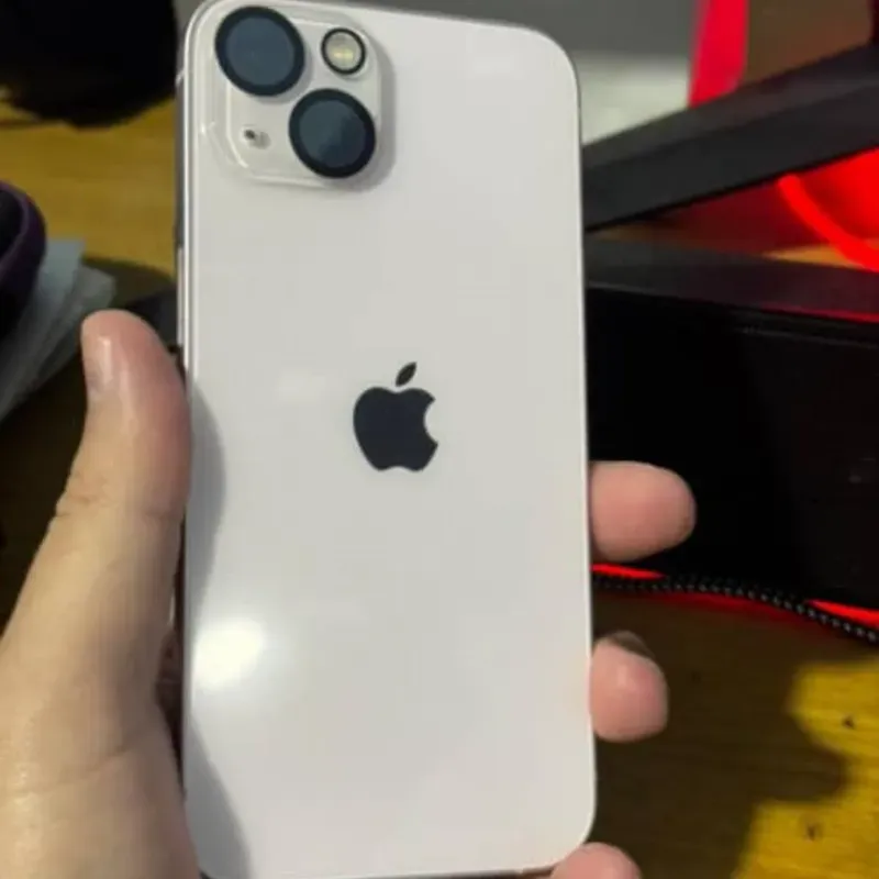 📱 iPhone 13 128 GB libre