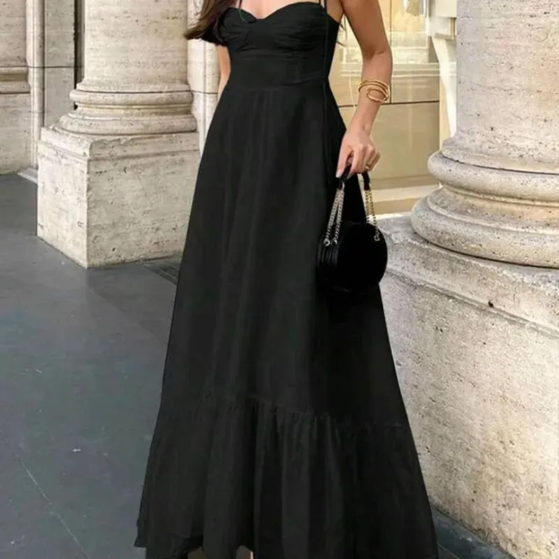 🖤 Vestido Largo Negro – Elegancia atemporal para cada ocasión