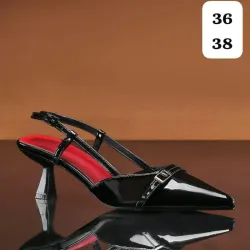 👠 Zapatos negros tipo slingback con punta fina y tacón geométrico