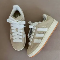 Adidas Campus Beige y Blancas