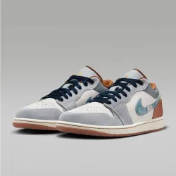 Nike Jordan Low 