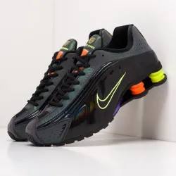 Nike Shox 4 Muelles Negras y Colores