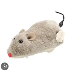 RATON CON CUERDA