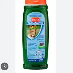 Shampoo contra pulgas y garrapatas para perros