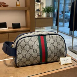 Bolso Gucci y Louis Vuitton
