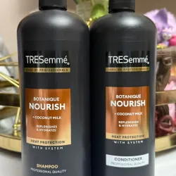 ✨ Shampoo y Acondicionador Tressemmé Botanique Nourish