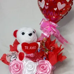 Cajita con peluche pequeño