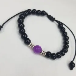 Pulsera negra con hilo chino