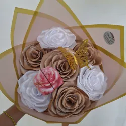 Ramo de 7 rosas eternas
