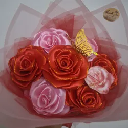 Ramo de 7 rosas eternas