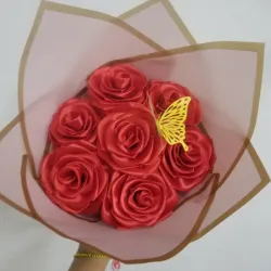 Ramo de 7 rosas eternas