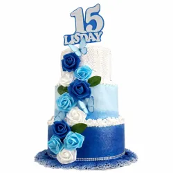 Cake 3 pisos con decoración personalizada