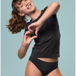 Blumer de niña en gotone  negro 