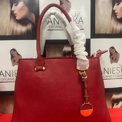 Cartera  el precio es al cambio de la divisas 
