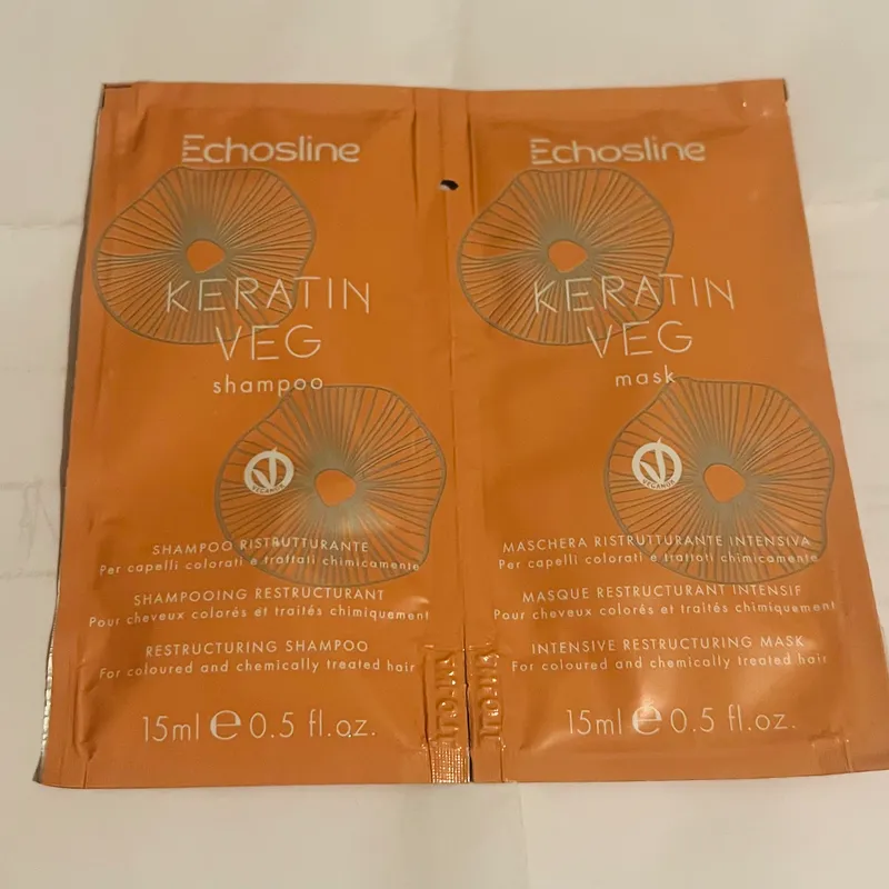 Regalo por más de 3 pz Champo Restruturante y mask Restruturante 15ml