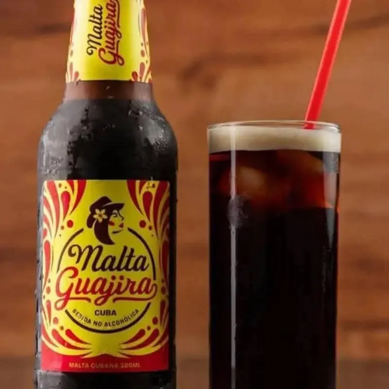 6 MALTA GUAJIRA (330ML)🥤