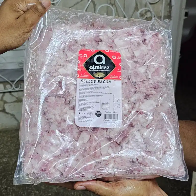 BACON LASQUEADO IMPORTADO( 3 KG ≈6.6 Lb)
