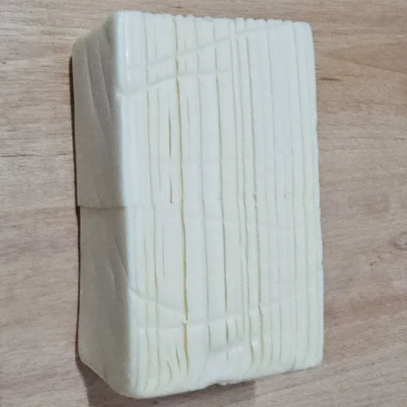 QUESO CHEDAR BLANCO DE 2.5 LIBRAS LASQUEADO