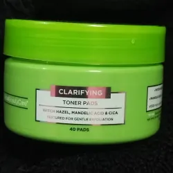 Almohadillas Tónicas de de Hamamelis , Ácido mandélico y Centella Asiática.