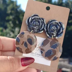 Aretes Rosas con Animal Print (Dúo)