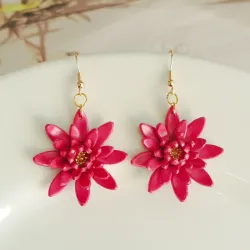 Pendientes “Crisantemo Carmesí”