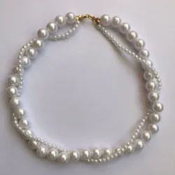 gargantilla de perlas blancas trenzadas🤍