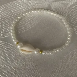 perlas blancas con caracola🤍