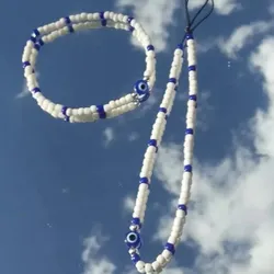 pulsera y colgante para celular de cuentas blancas y ojitos turcos🧿