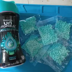 DOWNY Fresh 🩵  Perlas intensificadoras de olor para lavar la ropa