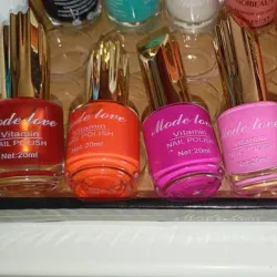 Pinturas de uñas naturales