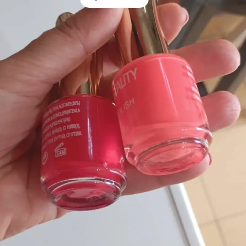 Pinturas naturales para uñas
