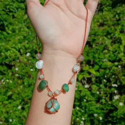 Collar de ágata verde
