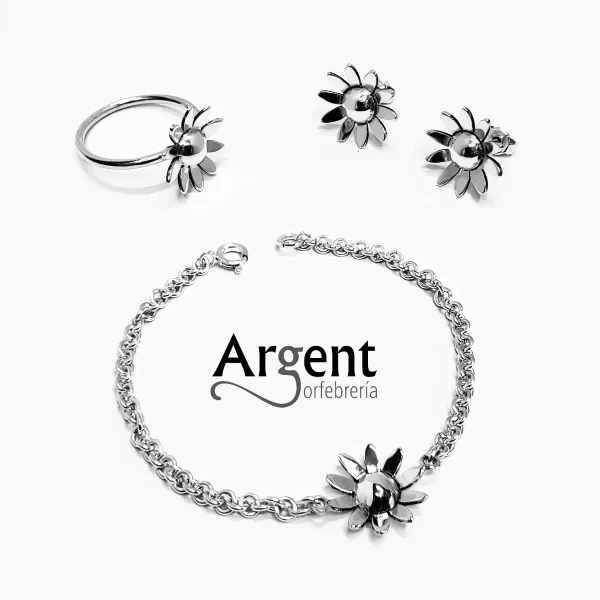 ARGENT_ORFEBRERÍA....¡Donde tus sueños en Plata950 se hacen realidad!.Hacemos a tú gusto en Plata950 todo los ascesorios personalizados que una vez imaginaste, con la máxima calidad y garantía.