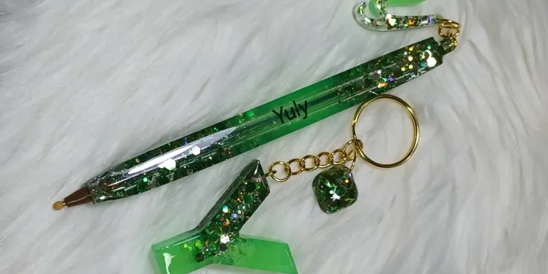 Bolígrafo y Llavero