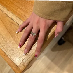 Anillo coquette plateado