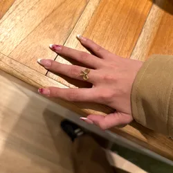 Anillo coquette